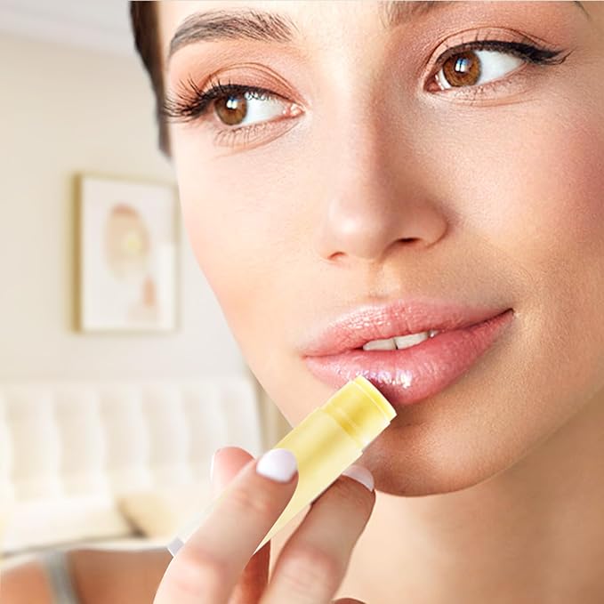 100 Pcs 5.5ml Bulk Empty Lip Balm Tubes Refillable Plastic Lip Gloss Container Travel Lipstick Tubes Chapstick Tubes Holder For DIY Homemade Lip Balm (clear)-VeraVaultWomen