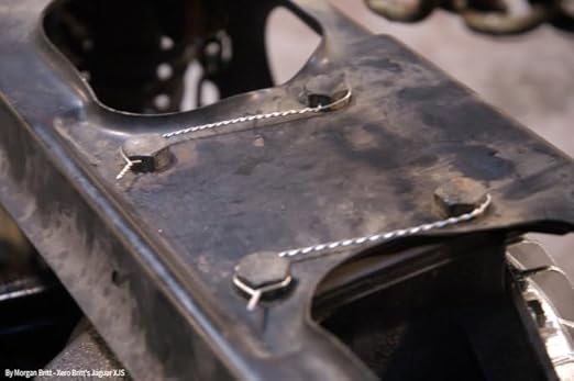 Safety Lock Wire - T302/304 Stainless Steel Safety Wire for Aviation, Automotive, Industrial Use - 1lb Dispenser Can - Made in USA (0.021 in)