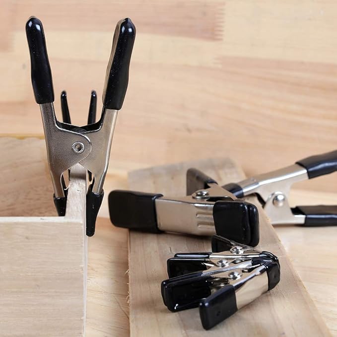 Amazon Basics 20-Piece Steel Spring Clamp Set, 15 Pack of 3/4-inch, 5 Pack of 1-inch, Black/Silver