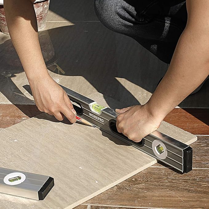 WORKPRO Torpedo Level, 3-Piece Spirit Level Set, 9"(Magnetic), 16"(Non-magnetic), 24"(Non-magnetic), Bubbles Measuring, Clear, Green.