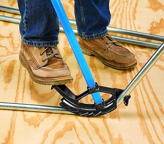 IDEAL Electrical 74-028 Ductile Iron Bender Conduit Metal Pipe Bender w/handle for 1 in. EMT Pipes, Benders